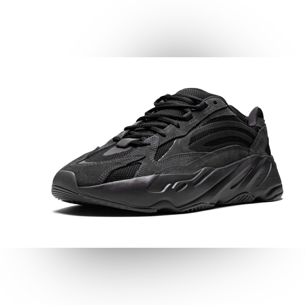 adidas Yeezy Boost 700 V2 “Vanta” Men’s Size 11